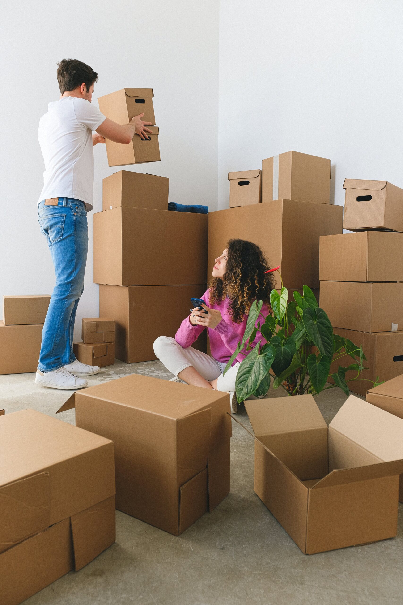 The ultimate stress-free guide to moving house